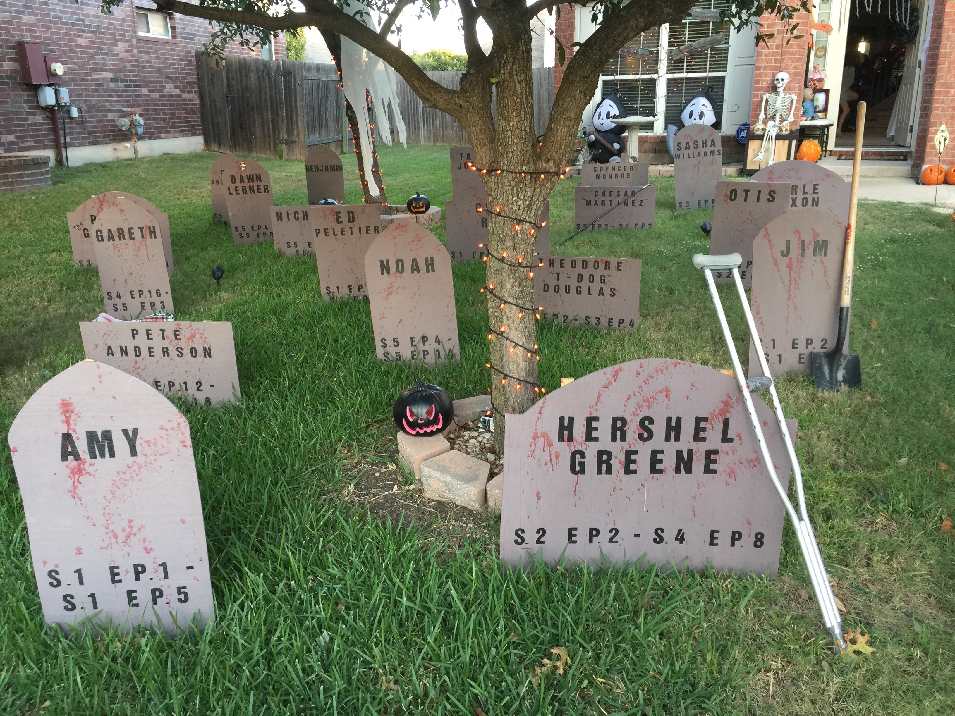 front yard of Halloween Party host